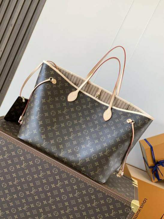 Picture of Louis Vuitton Handbags _SKUfw232394976fw